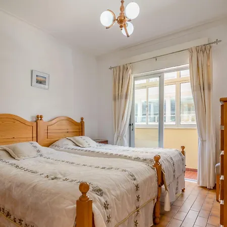 Beira Mar Apartment *