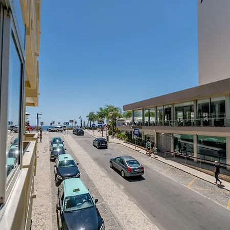 Beira Mar Apartment *